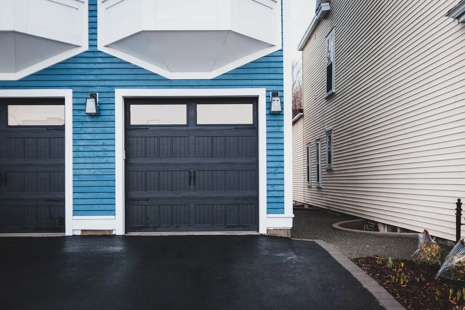 How Garage Door Seals Help in Fargo Winters